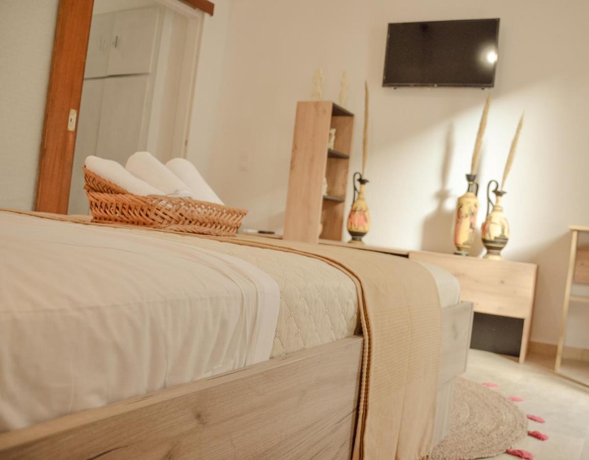 איה גליני Vel Boutique Suites מראה חיצוני תמונה